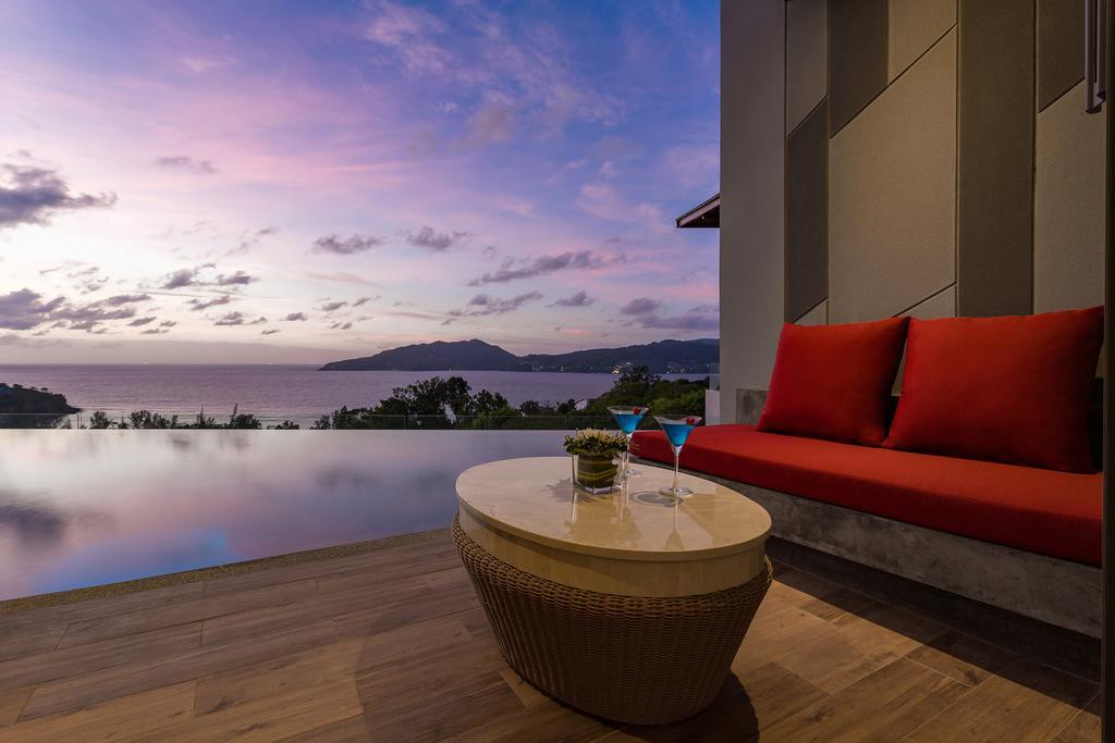 Deluxe Zimmer mit Zugang zum Pool und Panoramablick